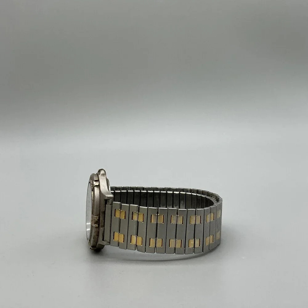 Waltham Mens Watch 36mm Silver Gold Tone Date XKE015-025 For Parts Not Running
